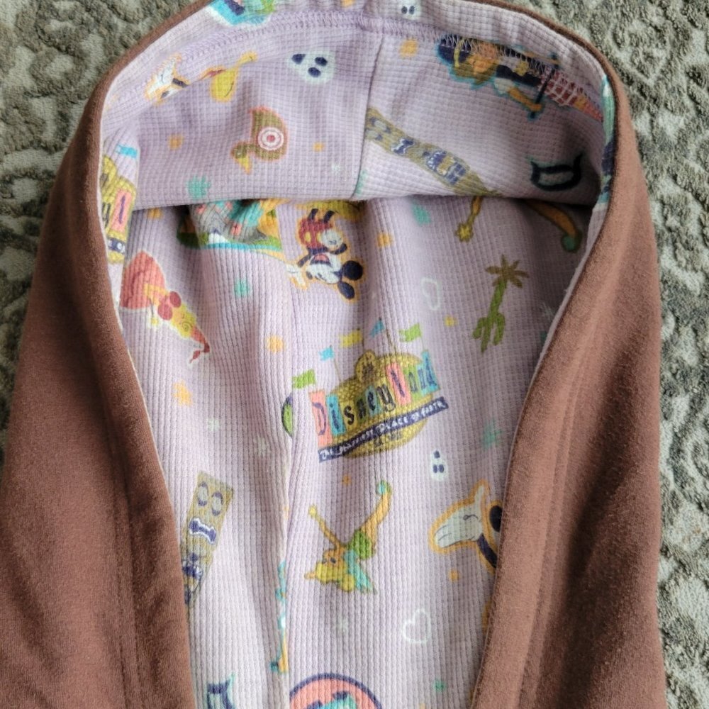 Disneyland Zippered Hoodie Size Small - Picture 10 of 10
